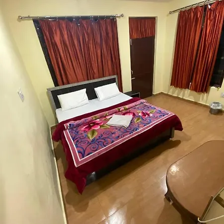 Happy Homestay Banikhet Exterior photo
